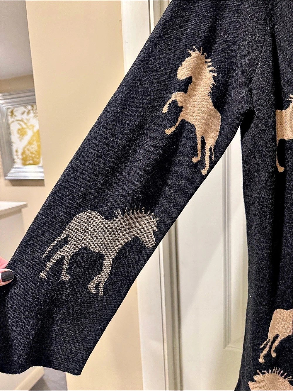Anthropologie’s Maeve Horse Pattern Hooded Cardigan XL NWT - Picture 8 of 9
